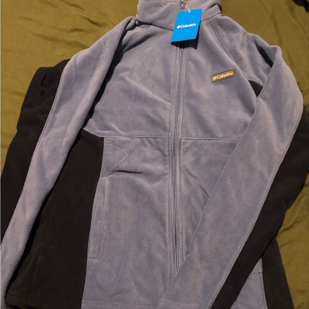 Columbia Two-Tone Fleece Jacket in Blue and Black